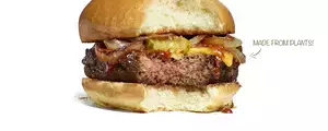 Un burger végétarien avec un goût de viande